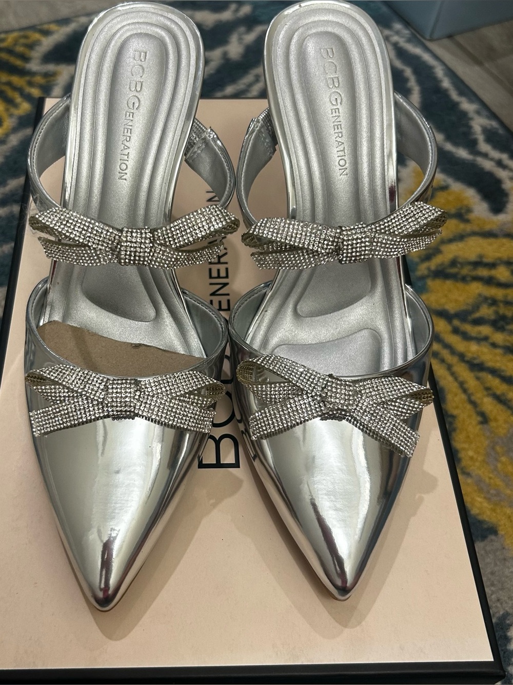 BCBGeneration Silver Pointed Toe Rhinestone Bow Mules Size 6